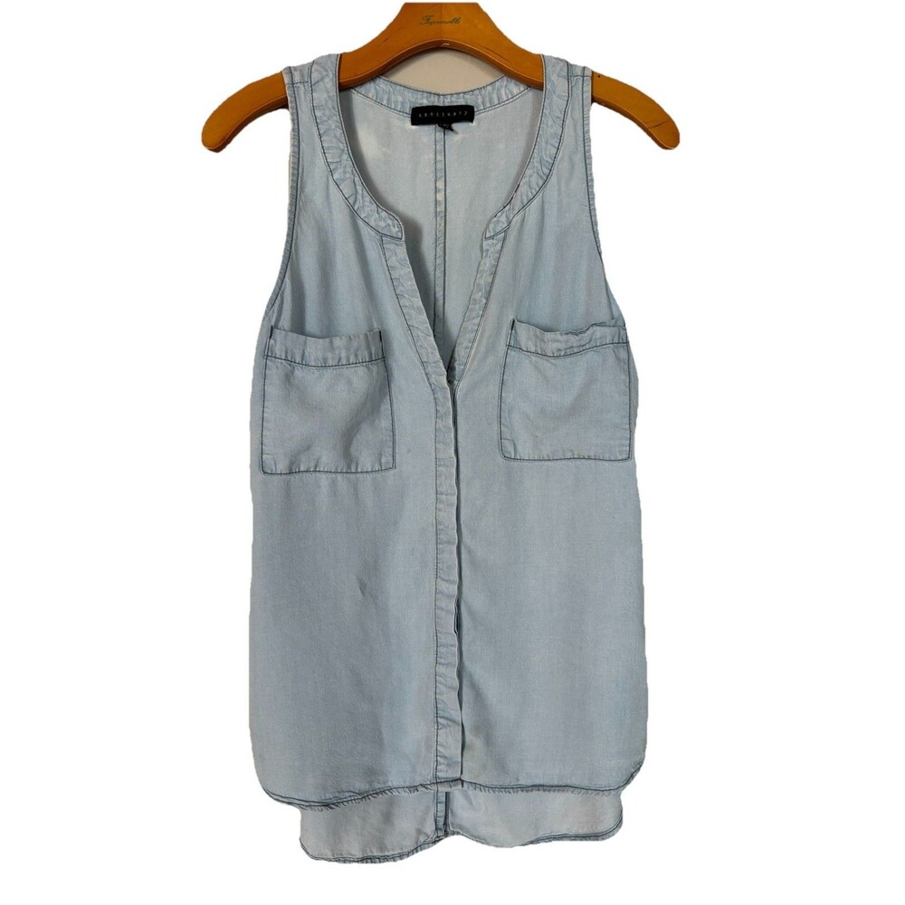 Sanctuary Button Down Blue Chambray Tank Patch Pocket V-Neck Back Slit Vent SZ S